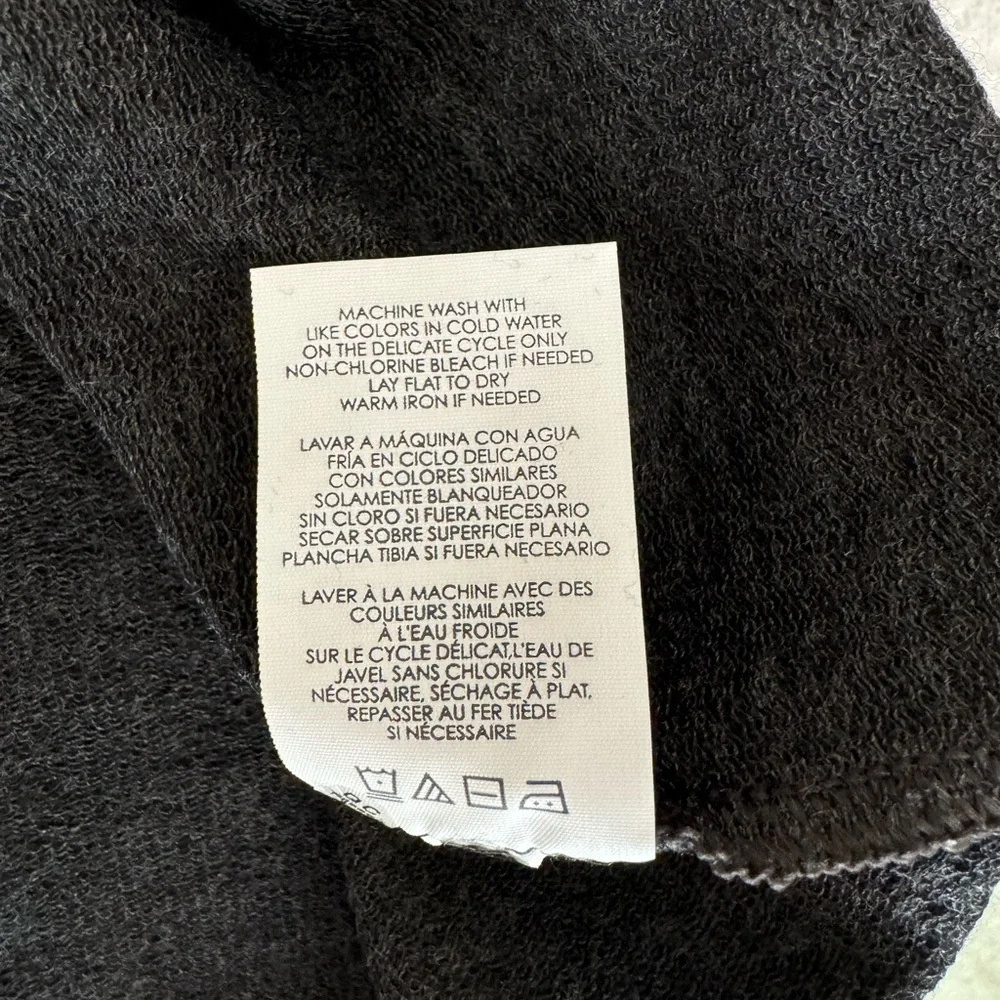 CABI short sleeve A-line grey turtleneck top size L - Picture 7 of 8